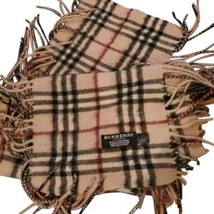 Burberry Check Print Cashmere Scarf/Wrap fringe
